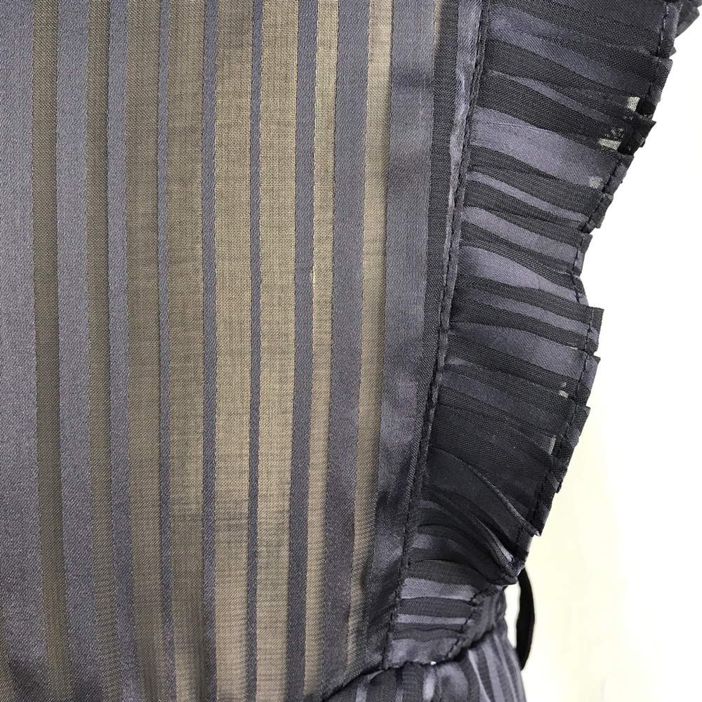 🚫SOLD🚫 NWOT 1940’s Style Navy Blue Sheer - Picture 16 of 16